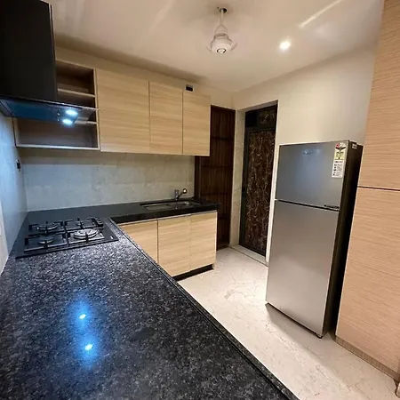 1br Service In Bkc By Florastays Apartment *