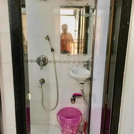 Apartment Lavish Sea View Mumbai