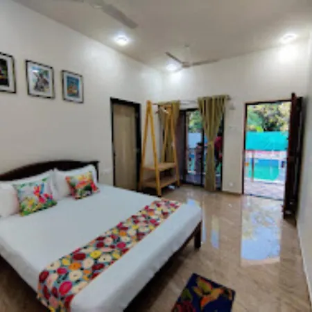 Tom's Hideout Resorts,mumbai 4*