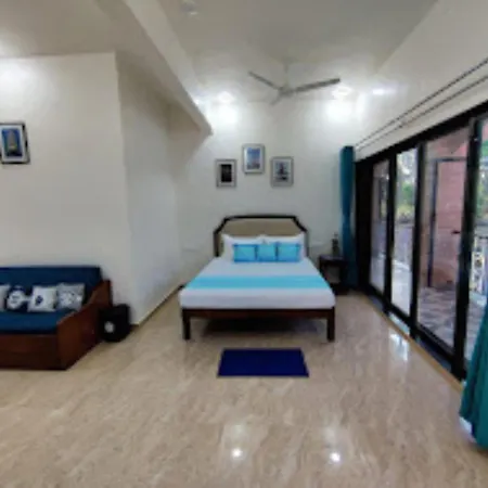 Hotel Tom's Hideout Resorts,mumbai