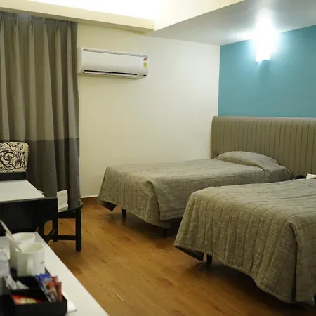 Diplomat, Colaba Hotel