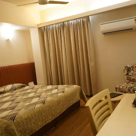 Diplomat, Colaba Hotel Mumbai