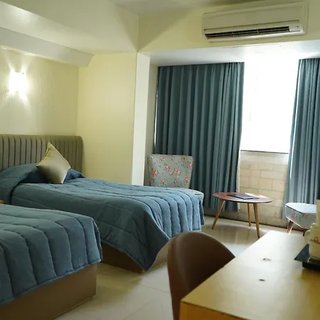 Hotel Diplomat, Colaba