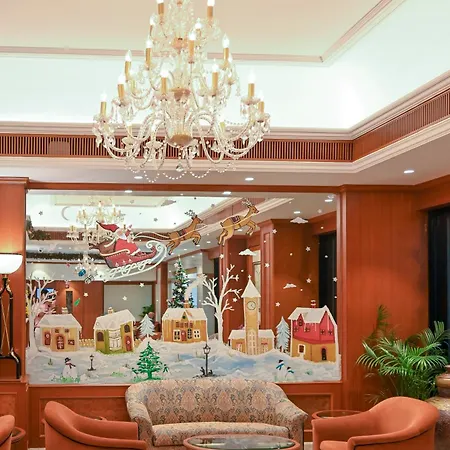 Fariyas , Colaba Hotel