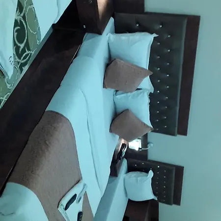 Golden Hayyath Guest house *