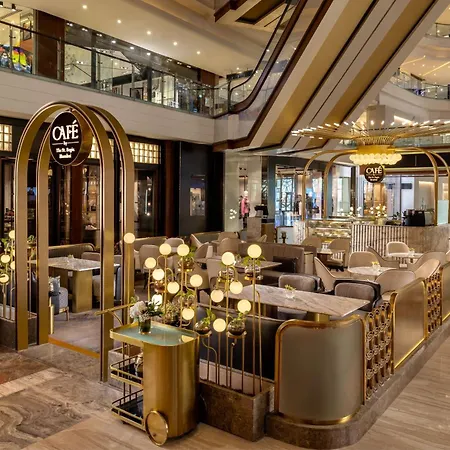 The St. Regis 5*