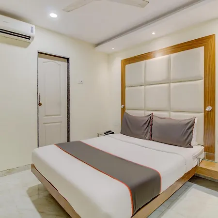 Hotel O Address 4*