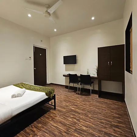 Kumkum Hotel Mumbai
