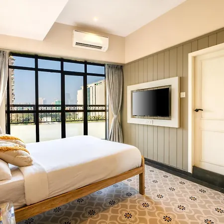Arnna-Nesco Goregaon 4*