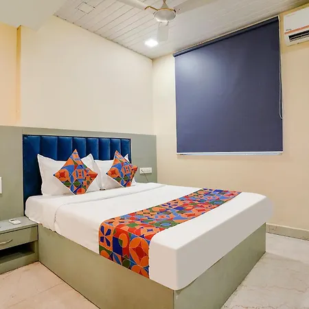 Fabexpress Earth Paradise Hotel Mumbai