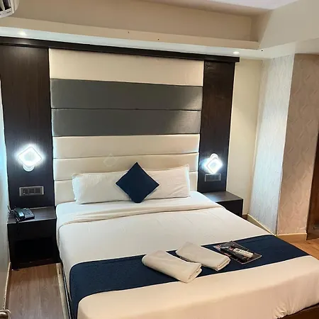 Hotel Royal The Pacific 3*