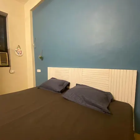 Bandra Delight 2 Bedroom With Private Washroom Mumbai