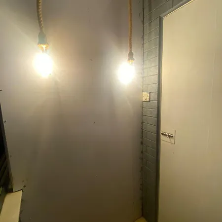 Apartment Bandra Delight 2 Bedroom With Private Washroom *
