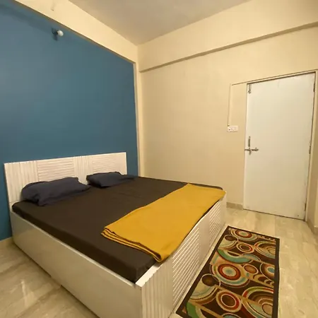 Apartment Bandra Delight 2 Bedroom With Private Washroom