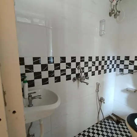 Apartment Bandra Delight 1 Master Bedroom With Attached Bath *