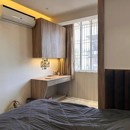House Of Luxury 8 Apartment