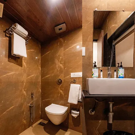 Itsy Elegant Hotel