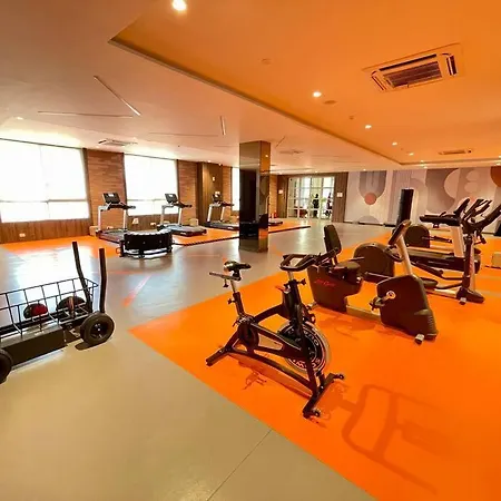 Prime 1 Bhk In Hiranandani Powai Apartment *