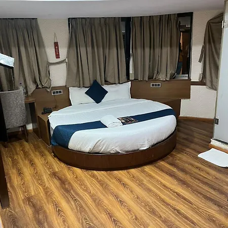 Royal The Pacific Hotel