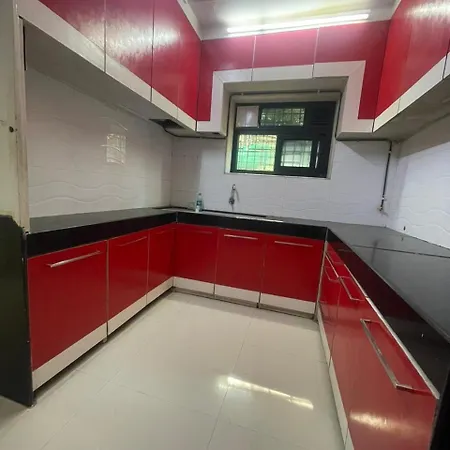 Luxurious With Love Homestay Mumbai
