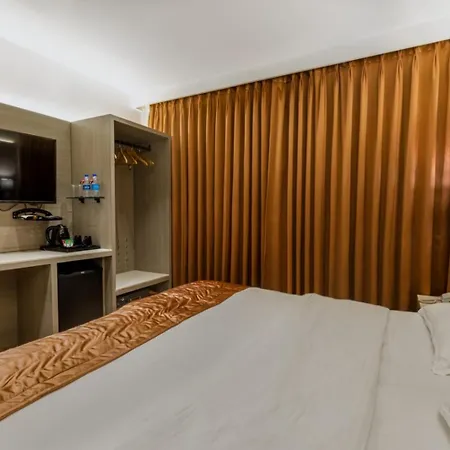 Hotel Granville 3*