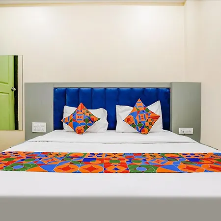 Fabexpress Earth Paradise 3* Mumbai