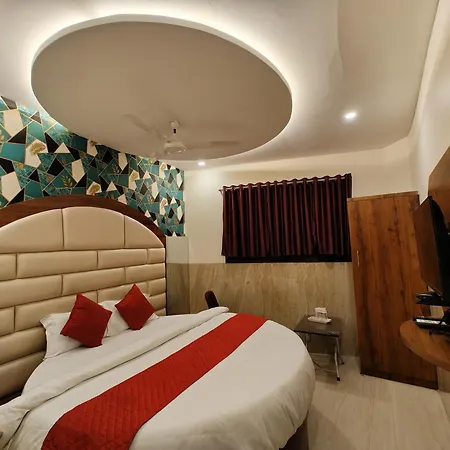 Dream Palace Residency - Near To Us Embassy Bkc Mumbai