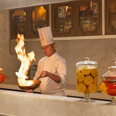 Aurika, International Airport - Luxury By Lemon Tree Hotel