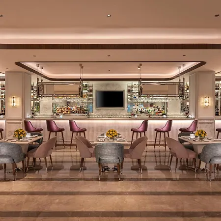 Aurika, International Airport - Luxury By Lemon Tree Hotel