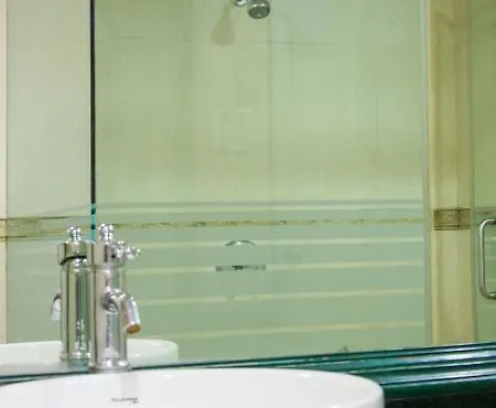 Hotel Fabhotel On Time Andheri East Mumbai