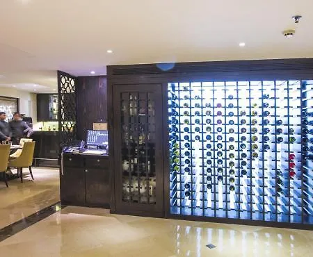 Z Luxury Residences Hotel
