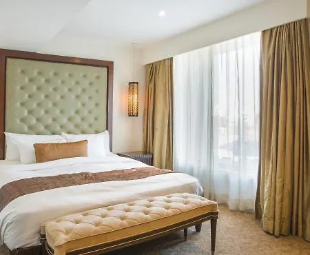 Z Luxury Residences Hotel