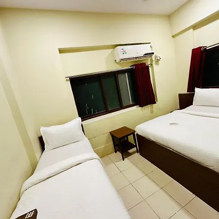 Amber 3* Mumbai