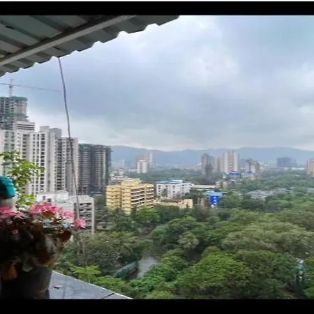 Cozy Private W Private Bath N Skyline View Apartment *