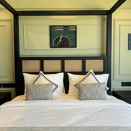 House, Valnai Malad Hotel