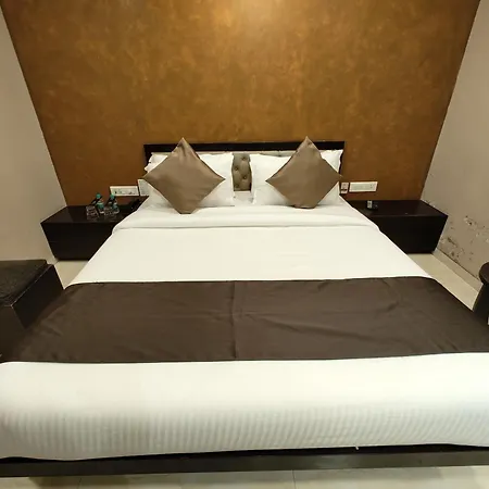 Hotel The Majlis - Colaba Mumbai