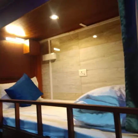 M K Domentry Lodge Mumbai