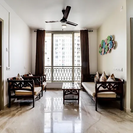 Guest house Oyo Elegant Hiranandani 3*