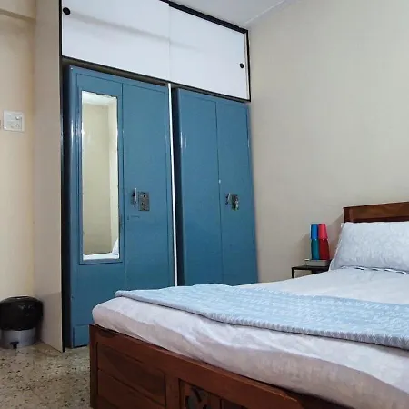 Homestay Hk Nest - Cozy Near Silver Juhu