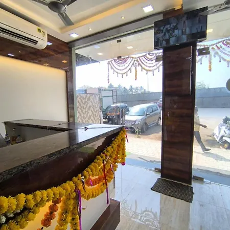 Sapna & Boarding 2* Mumbai