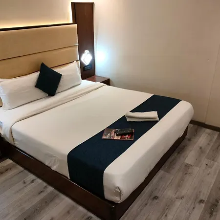 Hotel Royal The Pacific 3*