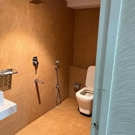 Hotel Royal The Pacific Mumbai