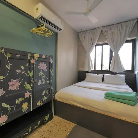 Apartment Queenie - Bandra West *