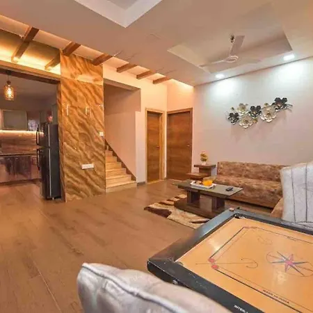 Holiday home Aq Mumbai