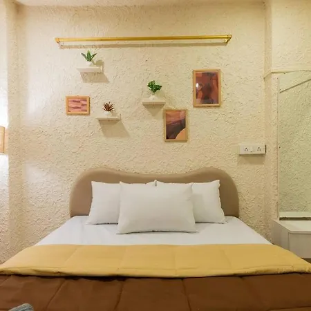 Cave House Near The Sea Apartment *