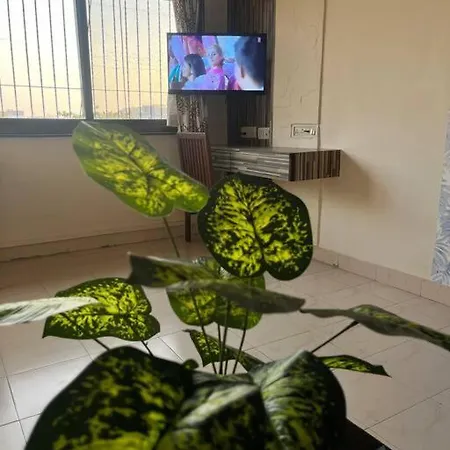Apartment 1 Bhk Near Airport Mumbai