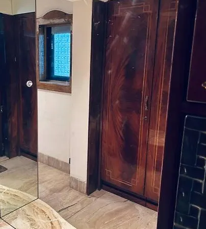 Apartment Gold Palace 3 Bedroom Hall Mumbai