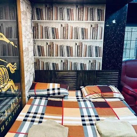 Apartment Gold Palace 3 Bedroom Hall