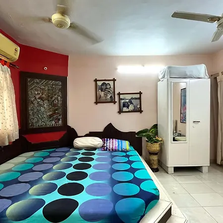 Homestay Cozy Private Near Mulund Railway Station *