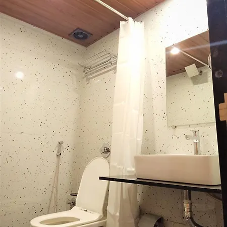 Stayvilla Hostel